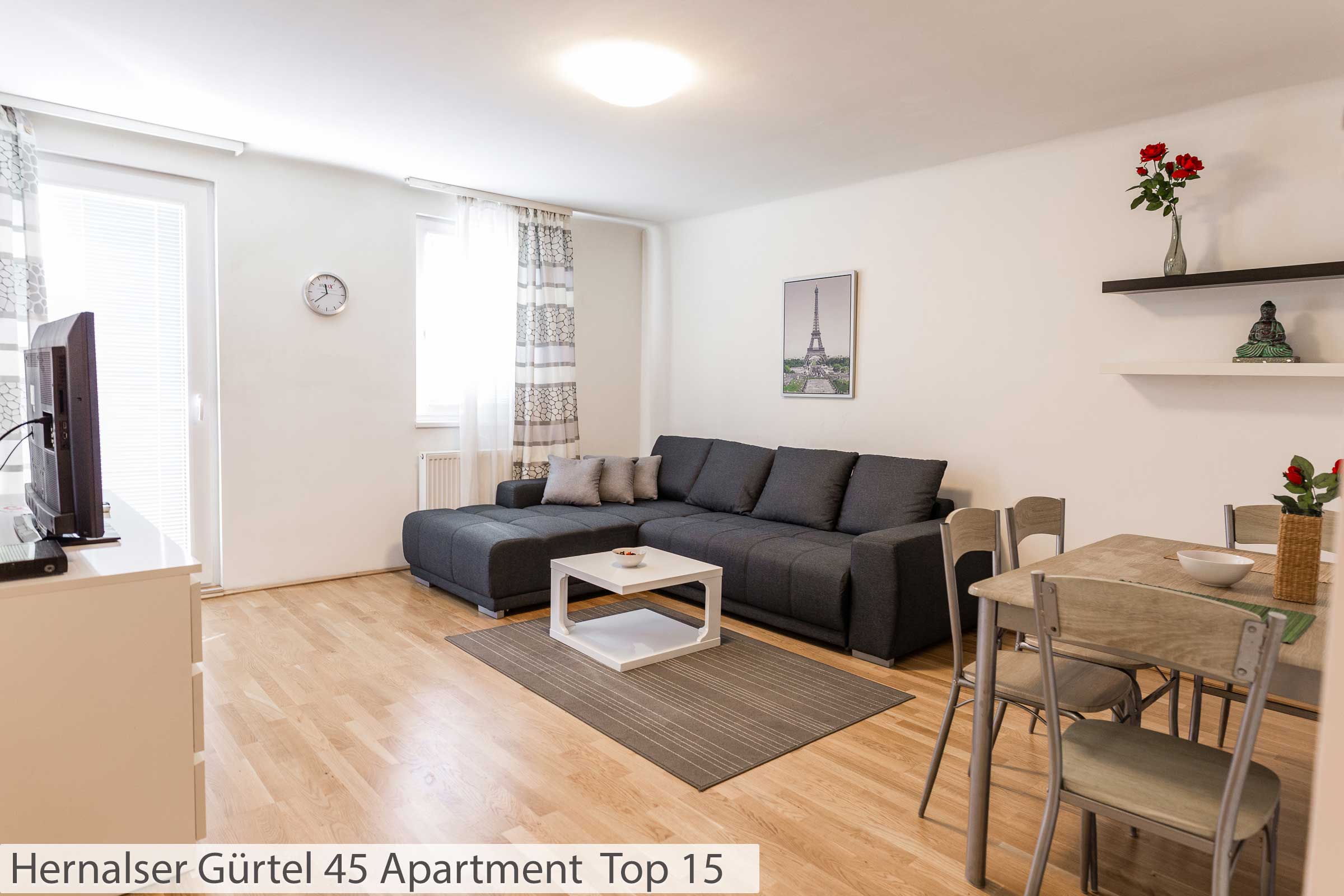 Difference Between Short-Term Apartments and Hotels in Vienna: Which is the Best Option for You?