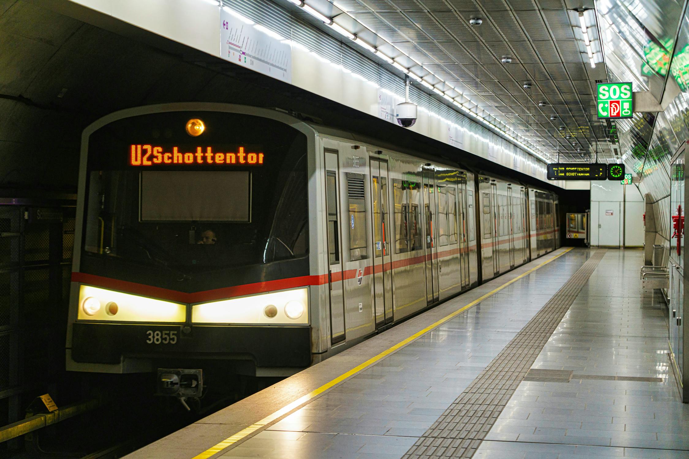 How to get around Vienna: A guide to public transport